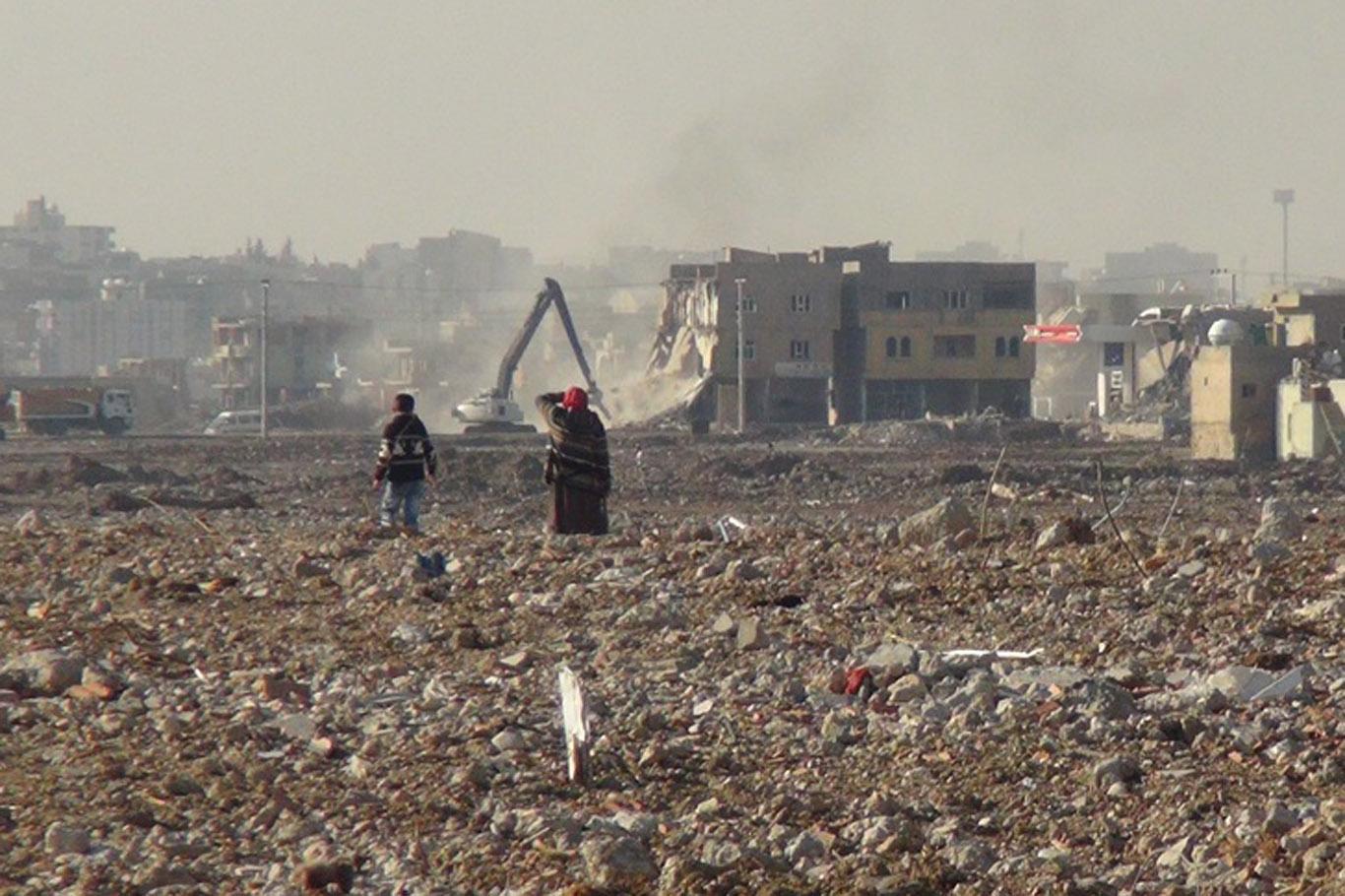 Nusaybin'deki yıkımdan geriye kalanlar Nusaybin'deki yıkımdan geriye kalanlar